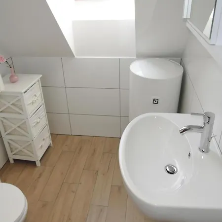 In For 6 Persons Stepnica