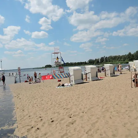 In For 6 Persons Vakantiehuis Stepnica